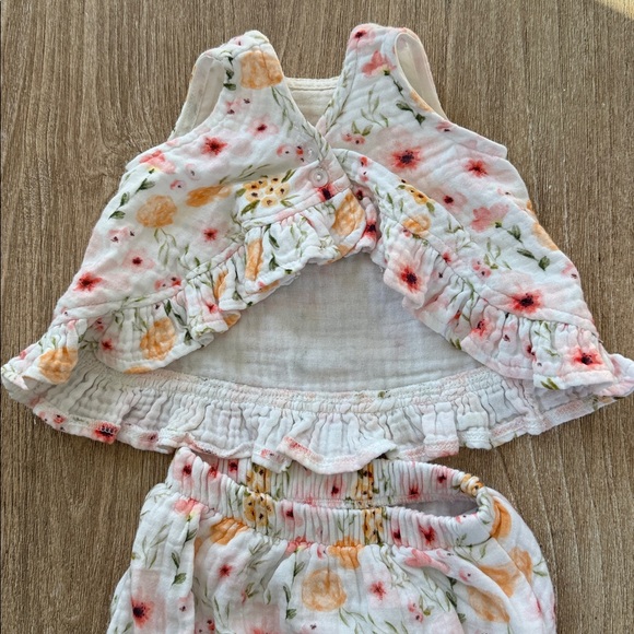 Stitch Fish Floral Baby Set Size 9 Months - Picture 3 of 4